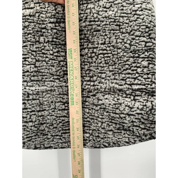 Thread & Supply Women's M Medium Fuzzy Arctic Fleece Sherpa Vest Charcoal Gray - Picture 7 of 8